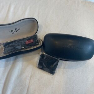 Salvatore ferragamos bundle case